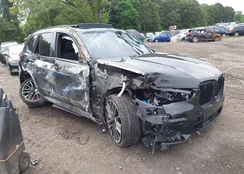 5UXJU4C07P9R02404: 42699970