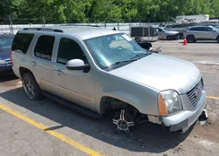 1GKS2AE00DR230581: 42710210