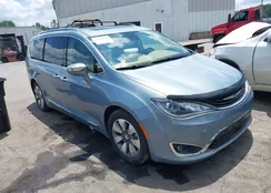 2C4RC1N72HR727698: 42715472