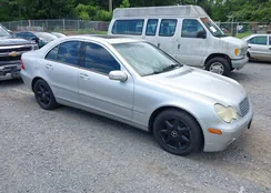 WDBRF81J73F366372: 42715567