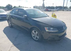 3VWLL7AJ6DM438641: 42724848