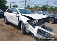 2LMPJ8J90KBL65609: 42728107