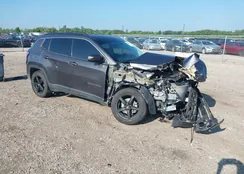 3C4NJCBB9LT250329: 42740938