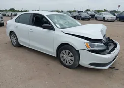 3VW2K7AJXEM431630: 42755294