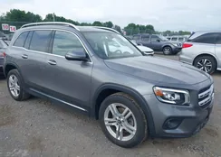 W1N4M4HB7MW111093: 42760057