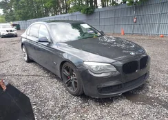 WBAKB8C50CC963277: 42760975