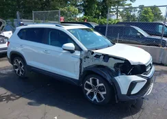 3VV2X7B20NM071068: 42786697