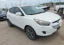 KM8JT3AF7FU086162: 42800679