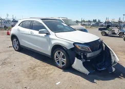 WDCTG4EB3GJ233461: 42842840