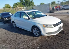 3VWLL7AJ9DM376538: 42845307