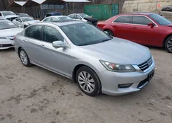 1HGCR2F8XFA140167: 43905093