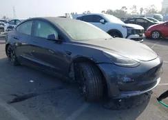 5YJ3E1EC2NF138901: 43911963