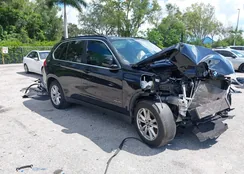 5UXKR0C52F0K61322: 43911479