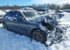 WBA8E5G51HNU22857: 43912793