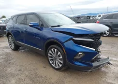 3GNKBLR48PS101310: 43916585