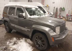 1C4PJMAK4CW192589: 43919964