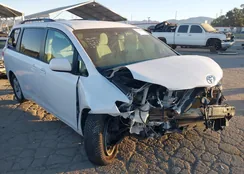 5TDKZ3DC9HS880712: 43920081