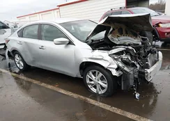 1N4AL3AP2EC424025: 43924406