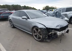 WAU2FAFC5HN106910: 43924497