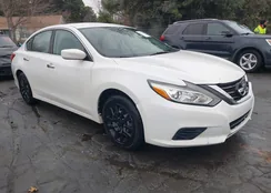 1N4AL3AP1GN352791: 43931089