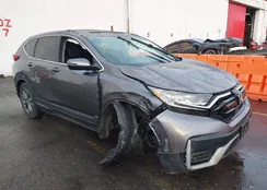 7FARW2H81NE050849: 43931832