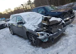 1N4AA5AP9CC852947: 43932847