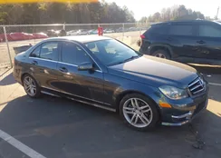 WDDGF4HB3EA933991: 43935091