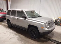 1C4NJPBBXGD603566: 43934764