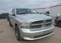 1D3HB18T89S799830: 43936300