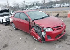 2T1BU4EE1CC857561: 43938698