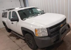 1GCRKPE71CZ213801: 43939825