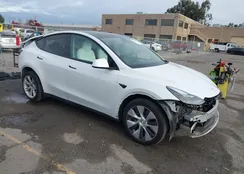 7SAYGDEE5PF633005: 43939527