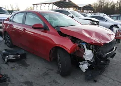 3KPF24AD5RE733548: 43942753