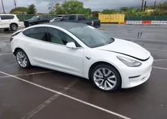 5YJ3E1EAXLF634976: 43943817