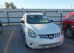 JN8AS5MT9FW156712: 43943396