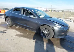 5YJ3E1EB2LF774853: 43947852