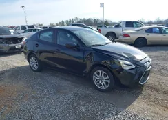 3MYDLBYV1HY170648: 43956050