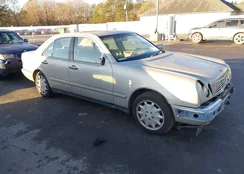 WDBJF65H9XA757356: 43959083