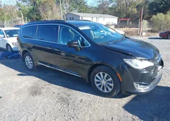 2C4RC1BG1HR759448: 43962737