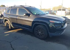 1C4PJLAB8GW207899: 43963627