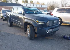 3TYLB5JN2RT009988: 43965064