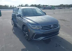 3VV4B7AX0RM095204: 43966617