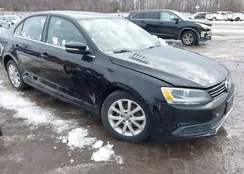 3VWD17AJ5EM427108: 43968846