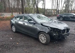 3KPF24AD3LE145655: 43973717