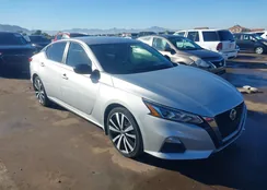 1N4BL4CV5LN312651: 43976779