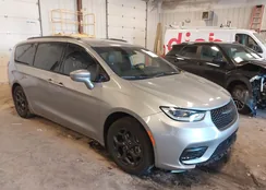 2C4RC1L77MR587645: 43977220