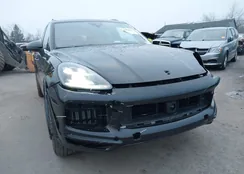 WP1AB2AY9LDA28177: 43976653