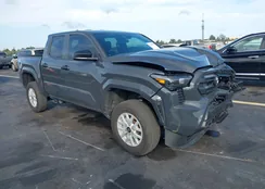 3TYLD5KNXST014581: 43983955