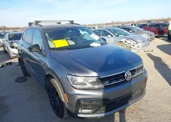 3VV3B7AX5LM113005: 43983968