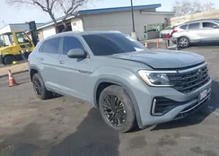 1V2AE2CA4RC210343: 43985059